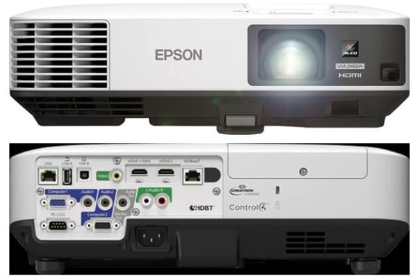 Epson Beamer für Präsentationen.